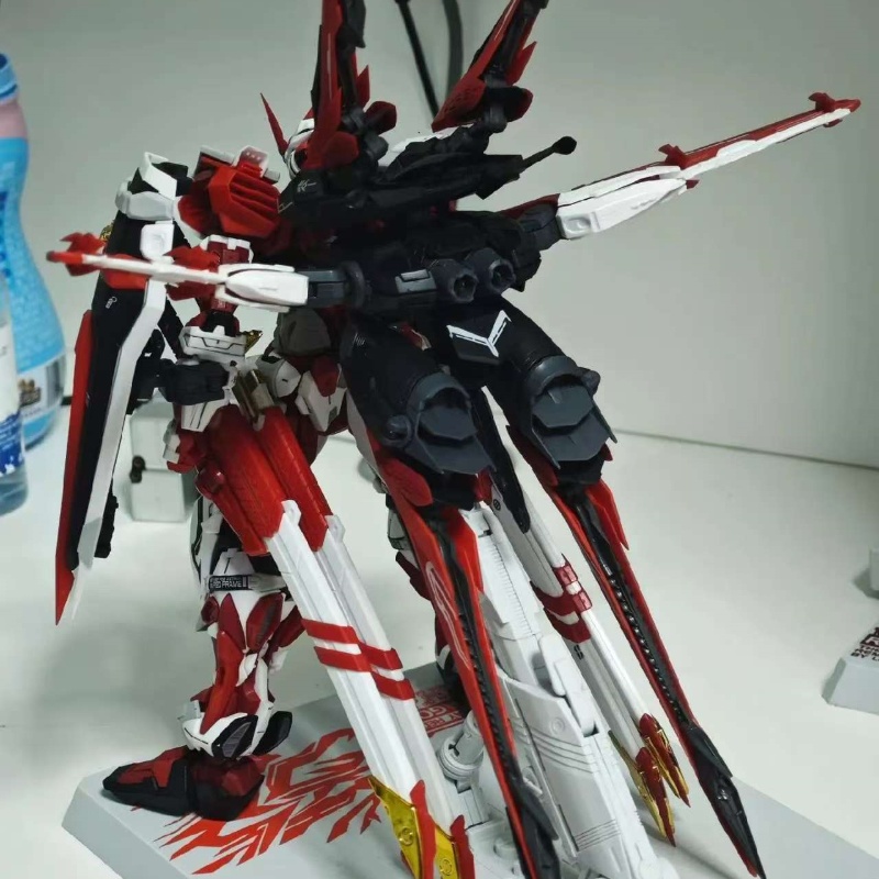 Astray Red Frame Model-58 1/14 - Model Kit Eva 01 评论和价格
